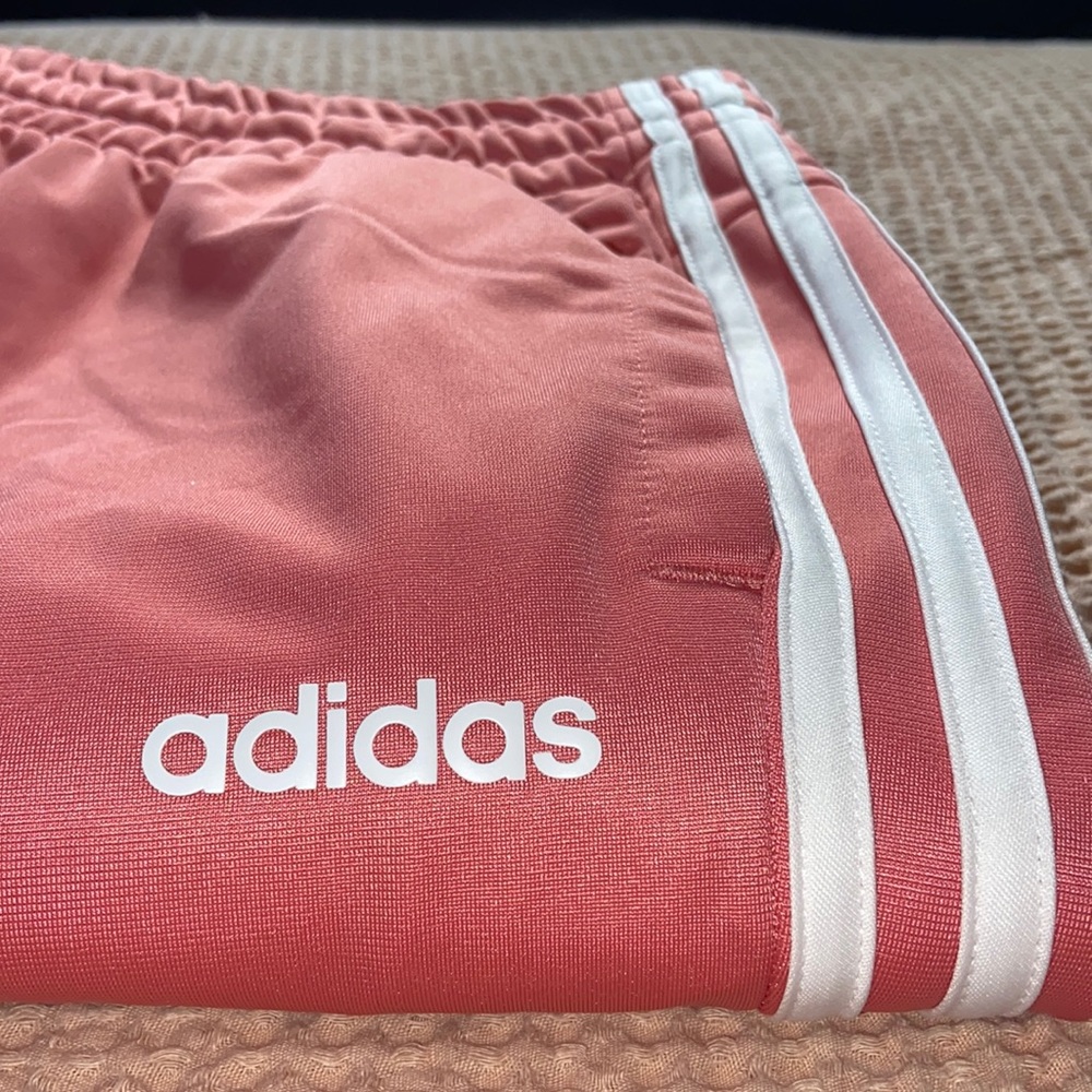 Women’s Adidas Pant